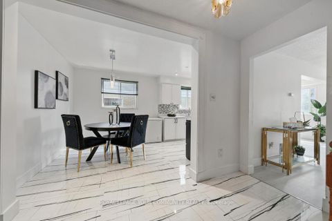 Photo 5 at 104 Garden Drive, Allandale Heights, Barrie