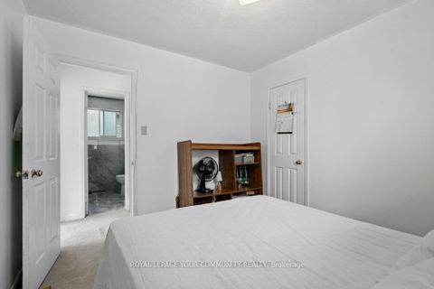 Photo 27 at 104 Garden Drive, Allandale Heights, Barrie