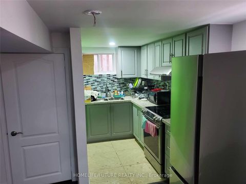 Photo 5 at 71 Mason Road, Scarborough Village, Toronto