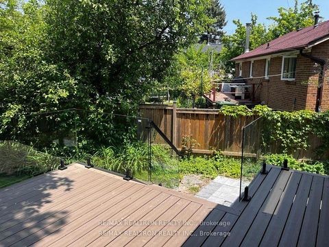 Photo 4 at 186 Sweeney Drive N, Victoria Village, Toronto