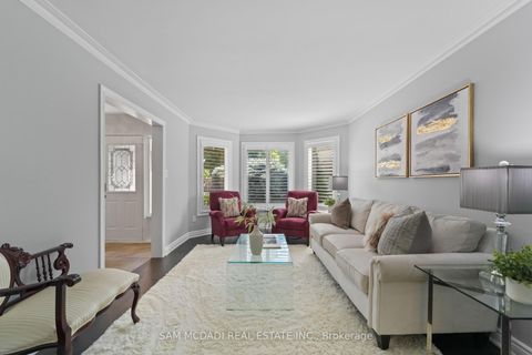 Photo 7 at 1139 Gable Drive, CV Clearview, Oakville