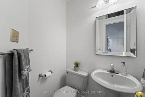 Photo 19 at 1139 Gable Drive, CV Clearview, Oakville