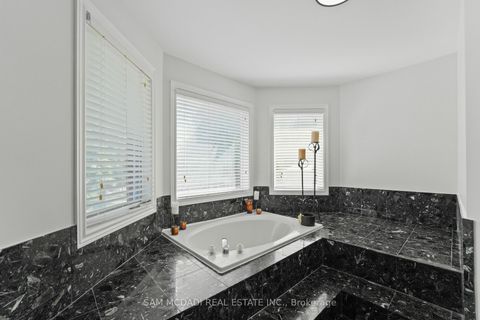 Photo 24 at 1139 Gable Drive, CV Clearview, Oakville