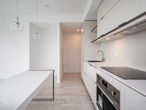 Photo 3 at 2102 - 197 Yonge Street, Yonge Corridor, Toronto