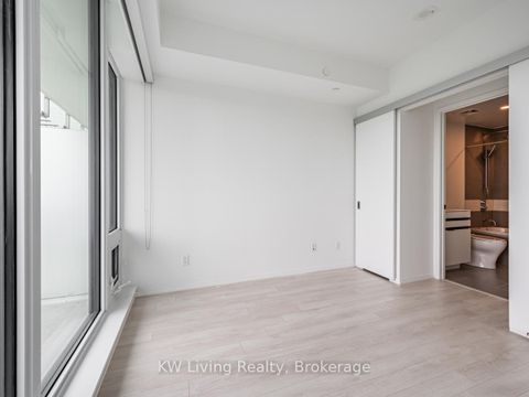 Photo 7 at 2102 - 197 Yonge Street, Yonge Corridor, Toronto