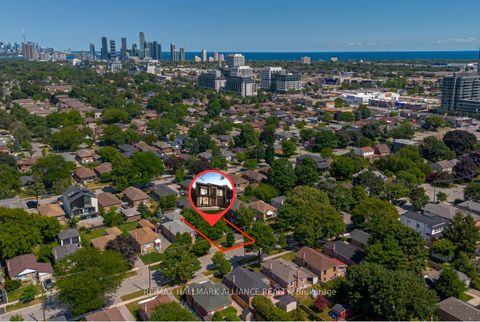 Photo 2 at 43 Trueman Avenue, City Centre West, Toronto