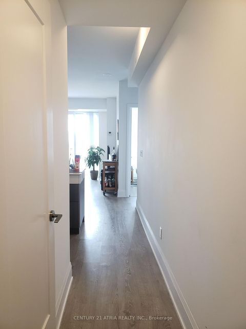Photo 5 at 2915 - 101 Erskine Avenue, Mount Pleasant West, Toronto