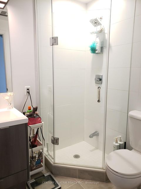 Photo 6 at 2915 - 101 Erskine Avenue, Mount Pleasant West, Toronto