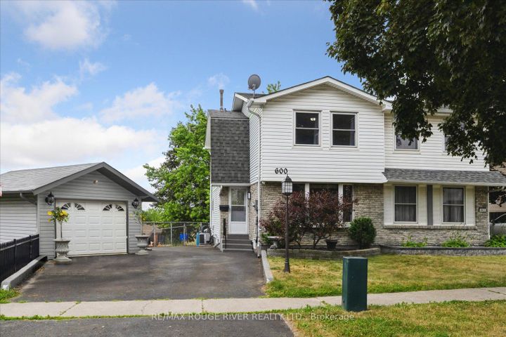Photo 1 at 600 Galahad Drive, Eastdale, Oshawa