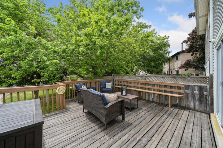 Photo 23 at 600 Galahad Drive, Eastdale, Oshawa