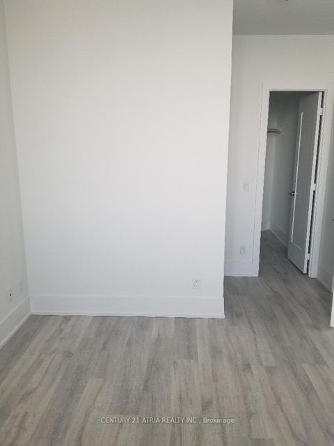 Photo 4 at 605 - 1 Edgewater Drive, Waterfront Communities C8, Toronto