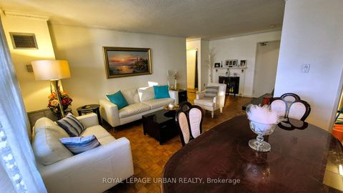 Photo 1 at 806 - 1135 Logan Avenue, Broadview North, Toronto