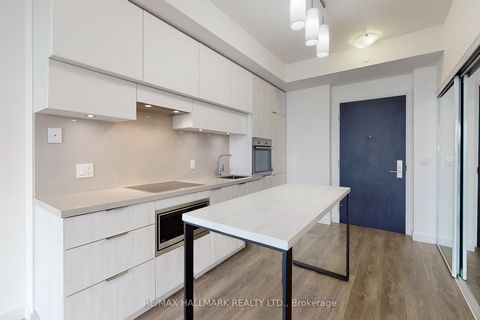 Photo 1 at 4203 - 8 Eglinton Avenue E, Mount Pleasant West, Toronto