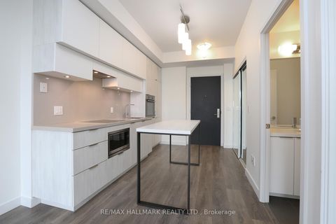 Photo 11 at 4203 - 8 Eglinton Avenue E, Mount Pleasant West, Toronto