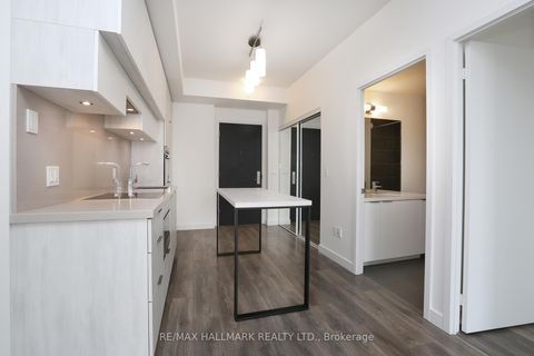 Photo 13 at 4203 - 8 Eglinton Avenue E, Mount Pleasant West, Toronto