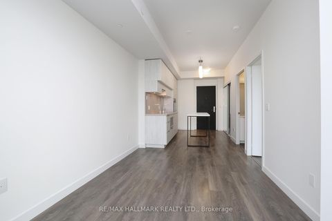 Photo 20 at 4203 - 8 Eglinton Avenue E, Mount Pleasant West, Toronto