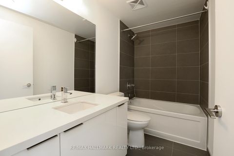 Photo 22 at 4203 - 8 Eglinton Avenue E, Mount Pleasant West, Toronto