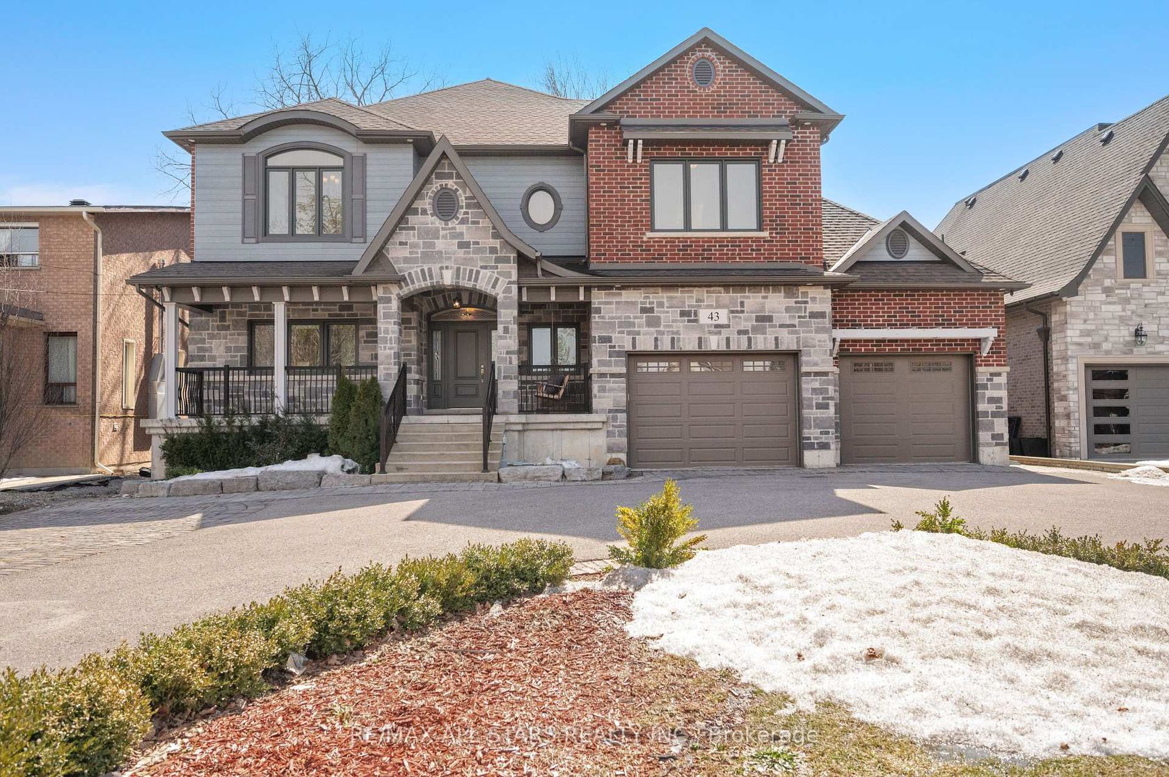 43 Elm Grove Avenue, Oak Ridges, Richmond Hill 
