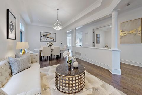 Photo 2 at 18 Condor Way, Kleinburg, Vaughan