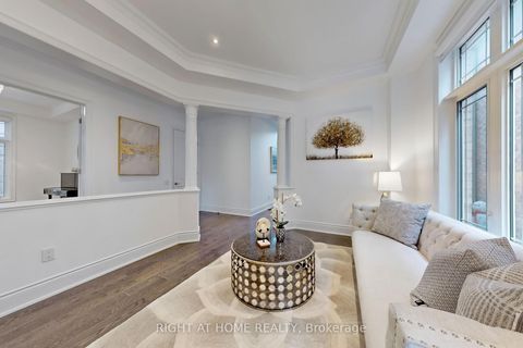 Photo 3 at 18 Condor Way, Kleinburg, Vaughan