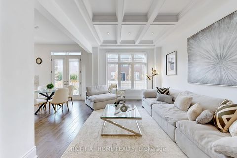 Photo 10 at 18 Condor Way, Kleinburg, Vaughan