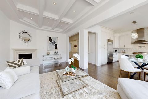 Photo 12 at 18 Condor Way, Kleinburg, Vaughan