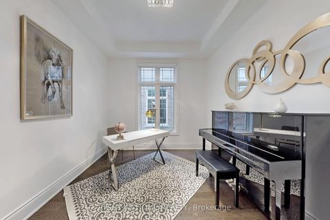 Photo 19 at 18 Condor Way, Kleinburg, Vaughan
