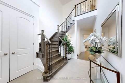 Photo 23 at 18 Condor Way, Kleinburg, Vaughan