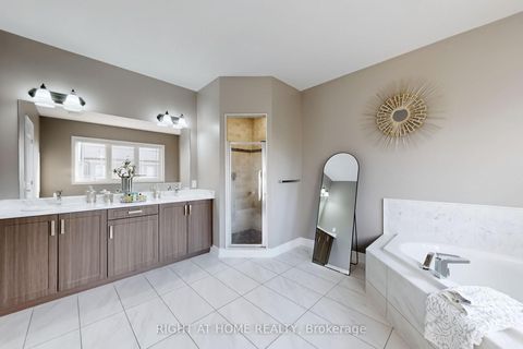 Photo 28 at 18 Condor Way, Kleinburg, Vaughan