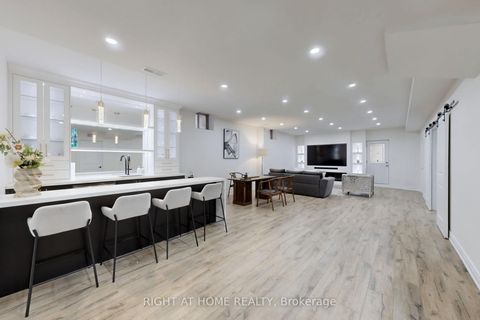 Photo 40 at 18 Condor Way, Kleinburg, Vaughan