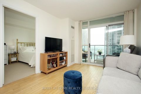Photo 4 at 1507 - 16 Harrison Garden Boulevard, Willowdale East, Toronto