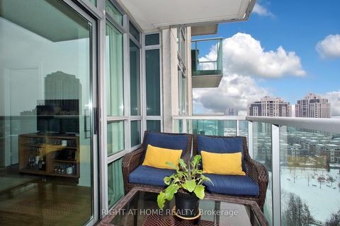 Photo 12 at 1507 - 16 Harrison Garden Boulevard, Willowdale East, Toronto