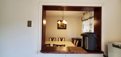 Photo 13 at 102 - 91 L'Amoreaux Drive S, L'Amoreaux, Toronto