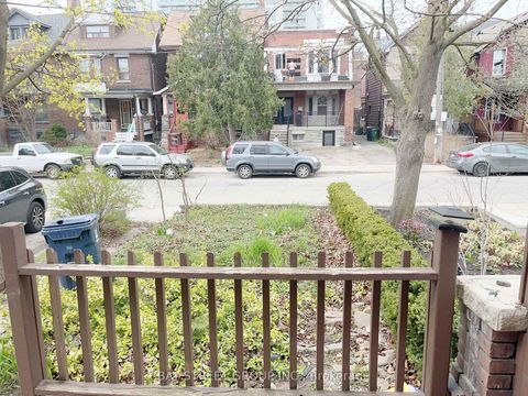 Photo 2 at 163 Delaware Avenue, Little Italy, Toronto