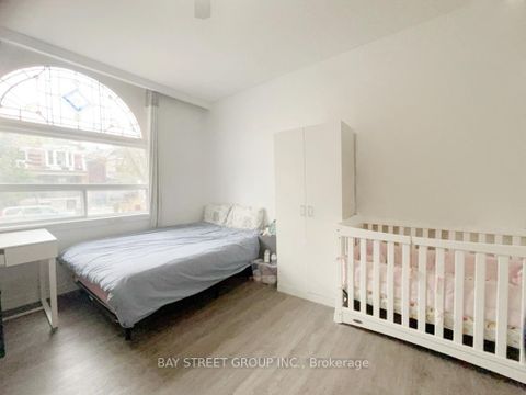 Photo 5 at 163 Delaware Avenue, Little Italy, Toronto