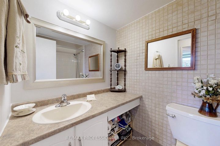 Photo 12 at 806 - 1535 Lakeshore Road E, Lakeview, Mississauga