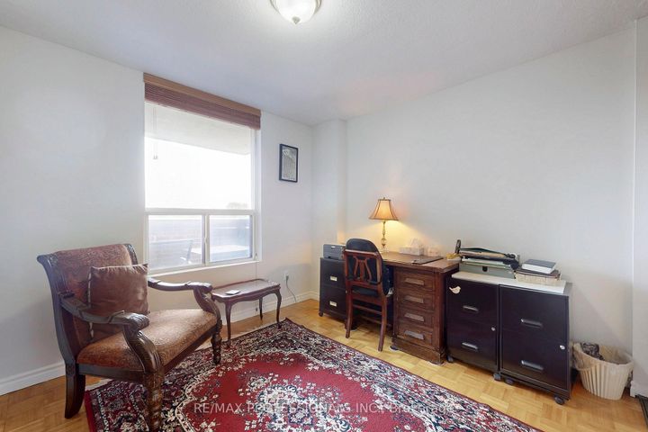 Photo 14 at 806 - 1535 Lakeshore Road E, Lakeview, Mississauga