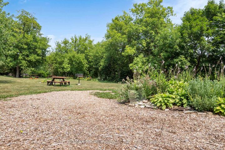 Photo 16 at 806 - 1535 Lakeshore Road E, Lakeview, Mississauga
