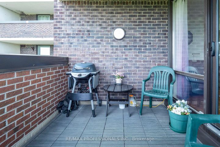 Photo 19 at 806 - 1535 Lakeshore Road E, Lakeview, Mississauga