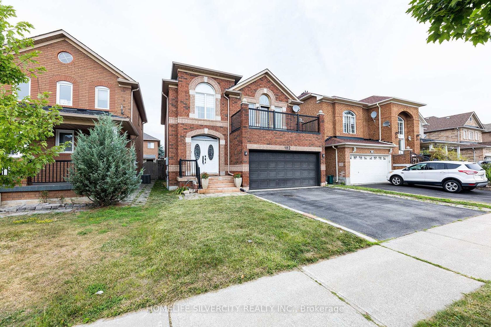 182 Tierra Avenue, Vellore Village, Vaughan by Loree Meneguzzi Real Estate 182 Tierra Avenue, Vellore Village, Vaughan