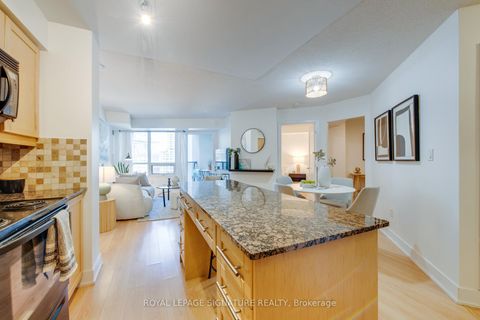 Photo 7 at 1401 - 20 Blue Jays Way, Waterfront Communities C1, Toronto