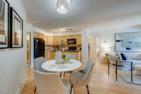 Photo 9 at 1401 - 20 Blue Jays Way, Waterfront Communities C1, Toronto