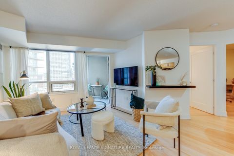 Photo 30 at 1401 - 20 Blue Jays Way, Waterfront Communities C1, Toronto