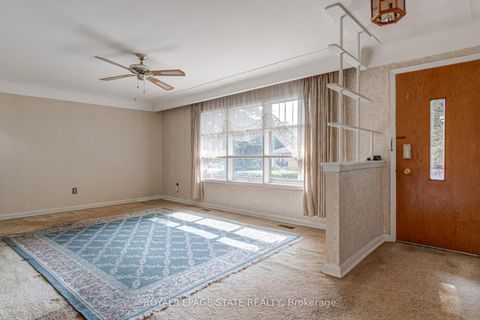 Photo 8 at 1191 Pinegrove Road, WO West, Oakville