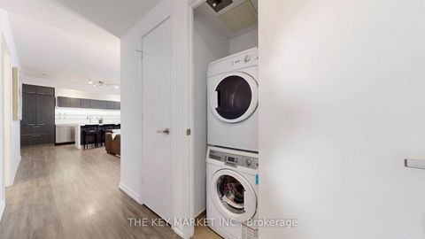 Photo 34 at 511 - 45 Charles Street E, Yonge Corridor, Toronto
