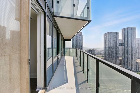 Photo 30 at 2013 - 470 Front Street W, Waterfront Communities C1, Toronto