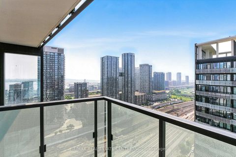 Photo 33 at 2013 - 470 Front Street W, Waterfront Communities C1, Toronto Photo 33 at 2013 - 470 Front Street W, Waterfront Communities C1, Toronto