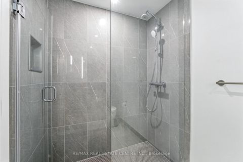 Photo 29 at 2013 - 470 Front Street W, Waterfront Communities C1, Toronto Photo 29 at 2013 - 470 Front Street W, Waterfront Communities C1, Toronto