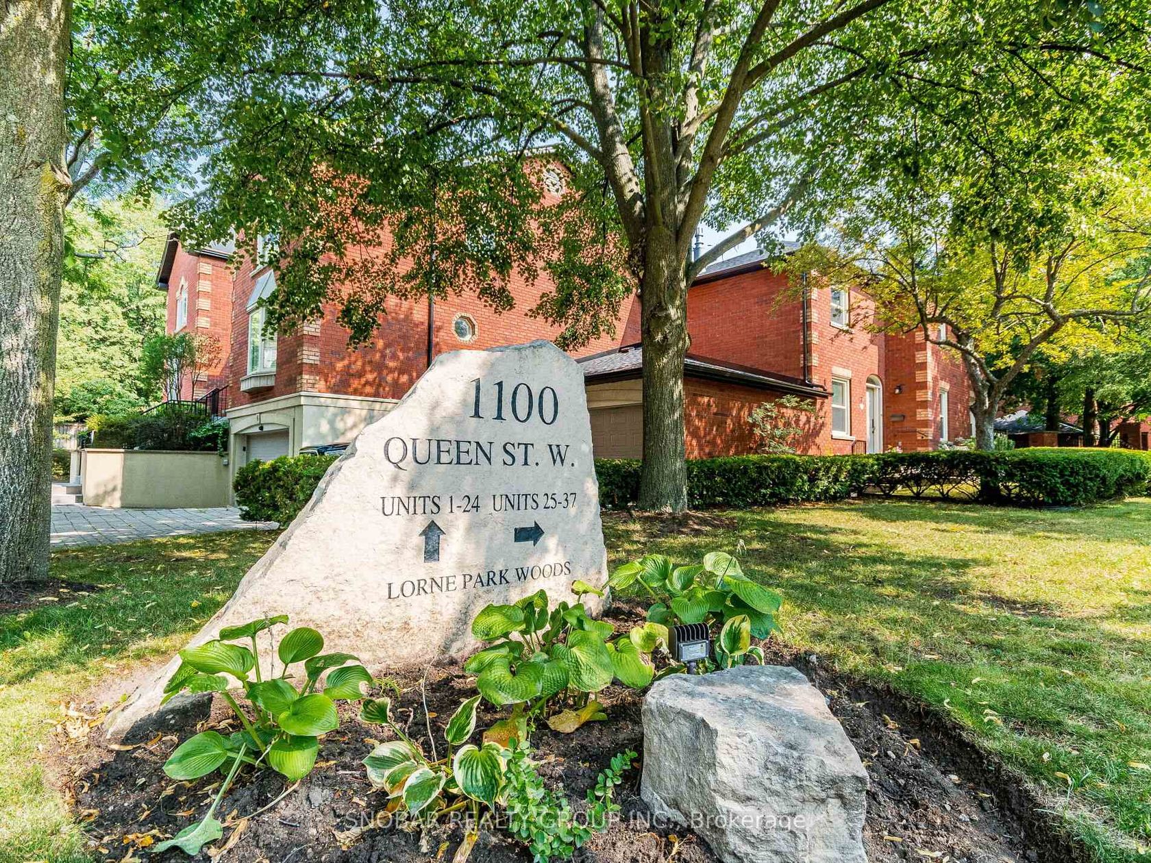 2 - 1100 Queen Street W, Lorne Park, Mississauga 