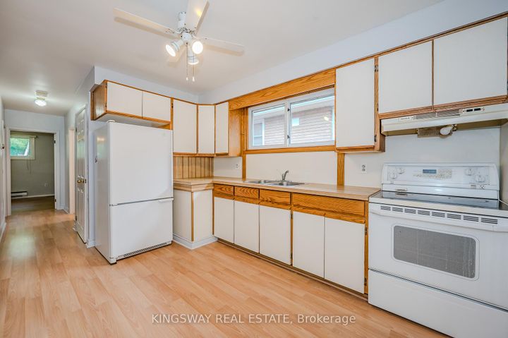 Photo 6 at 164 East 23rd Street, Eastmount, Hamilton